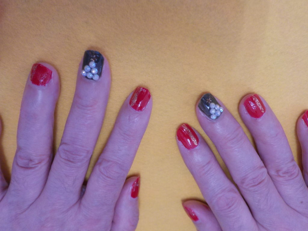 長崎 道ノ尾病院 精神科 デイケア まきゅあーじゅ ネイル