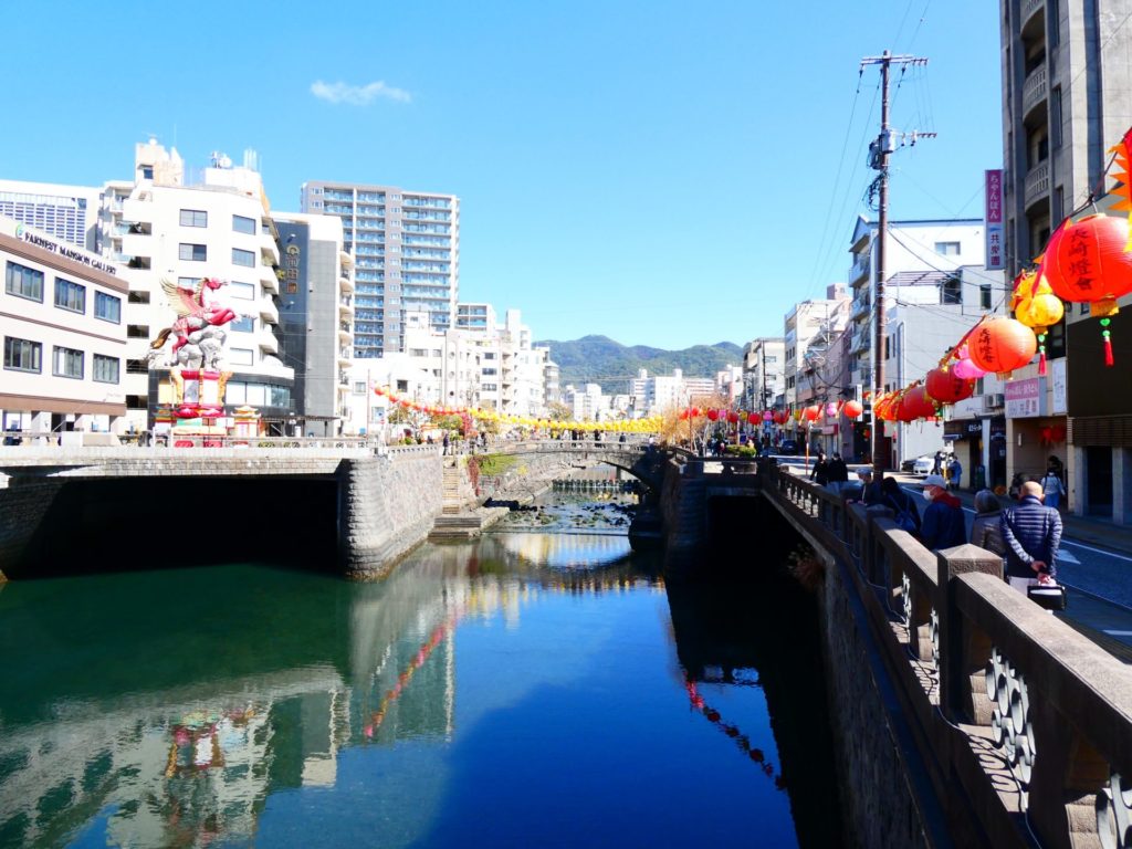 長崎　精神科　道ノ尾病院　デイケア　ランタンフェスティバル　中島川　眼鏡橋　観光　ランタン　黄色