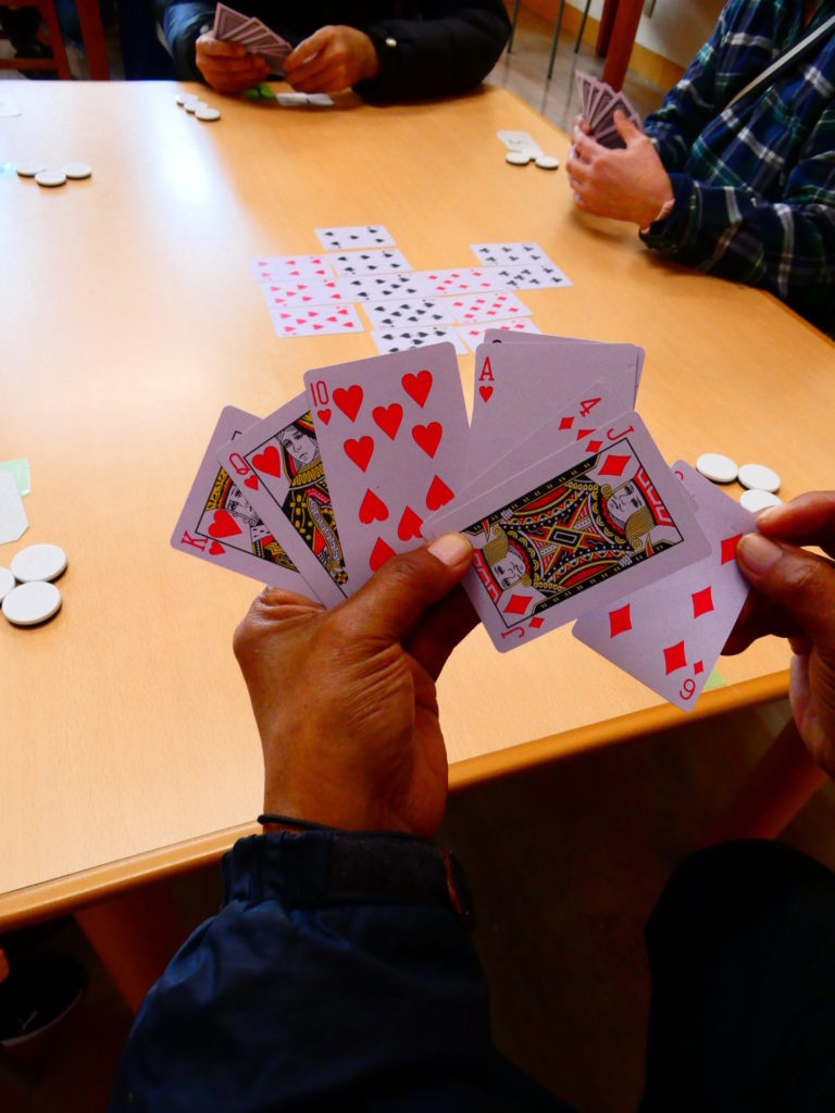 長崎　道ノ尾病院　精神科　デイケア　室内　ゲーム　大会　トランプ