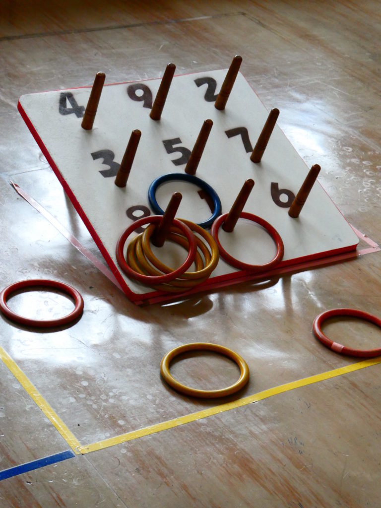 長崎　道ノ尾病院　精神科　デイケア　室内　ゲーム　大会　輪投げ